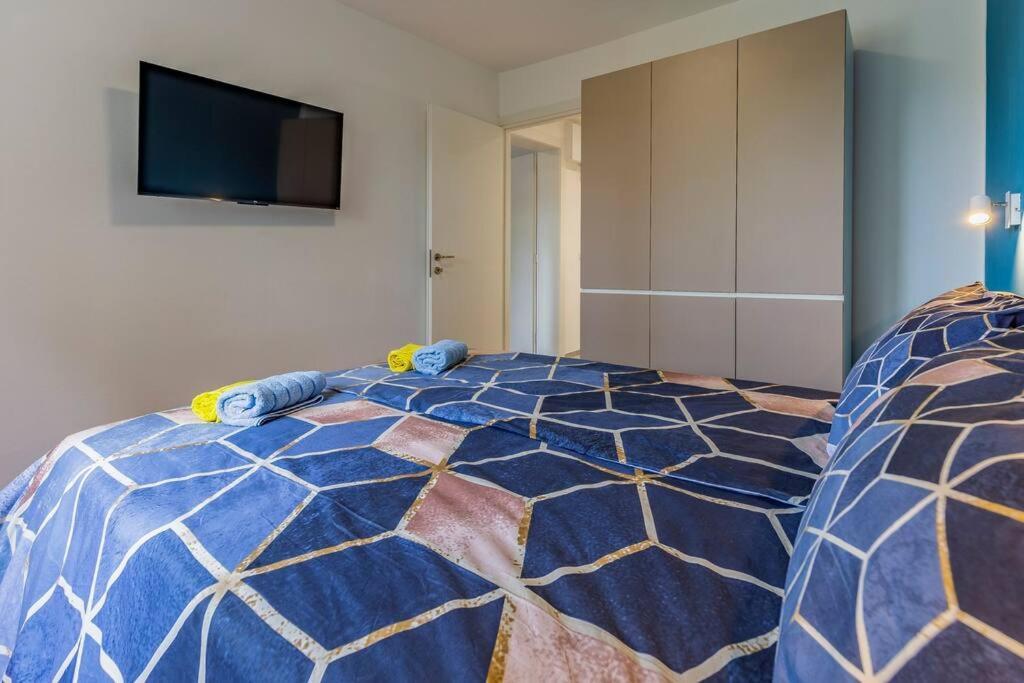 New Two Bedroom Apartment Maloni Pola Esterno foto